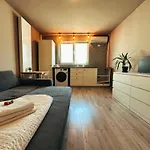 Neo - Trei - Cosy Studio